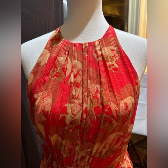 NWT HALSTON HERITAGE
Strappy Handkerchief-Hem Maxi Dress SZ 8 - Picture 5 of 11